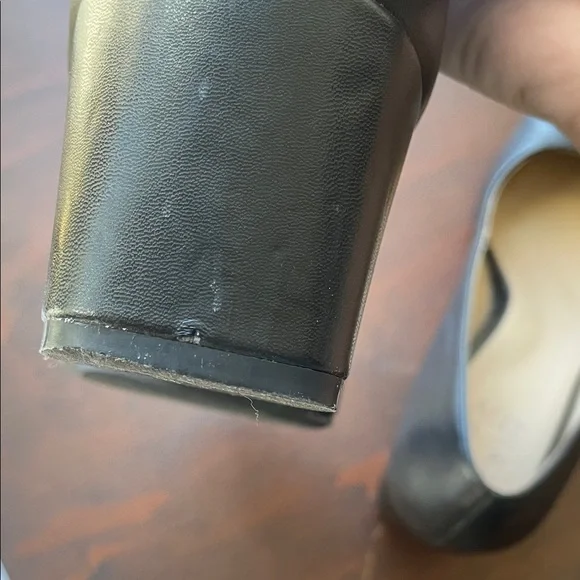 Naturalizer Chunky Black Leather Heels - Picture 5 of 5